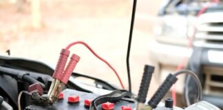 WHY SHOULD YOU INVEST IN A BATTERY JUMP STARTER