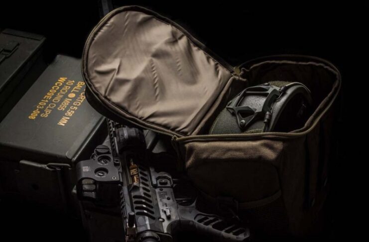 The 5 Best Features of a Tactical Helmet Bag